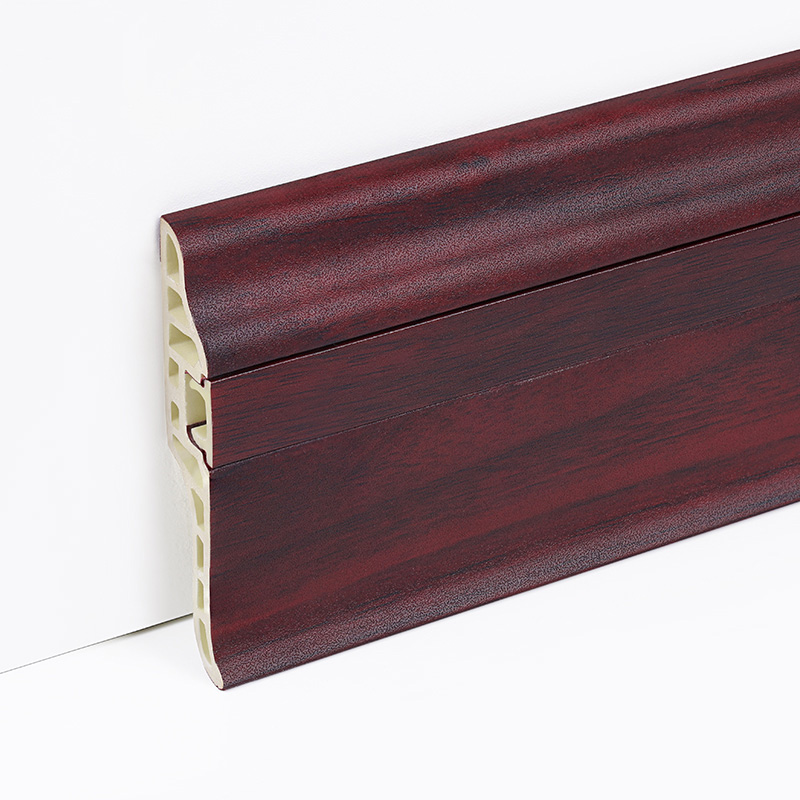 Skirting lantai vinil