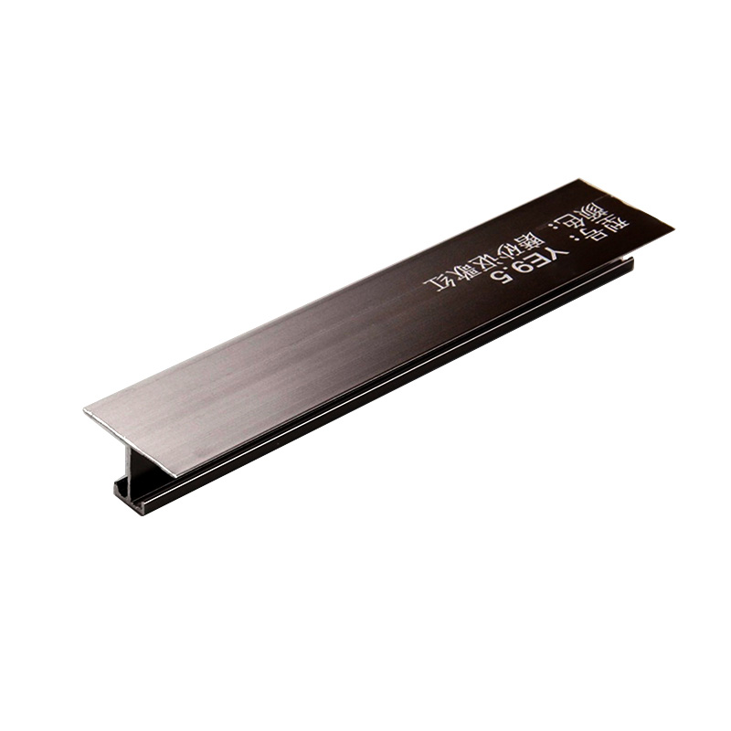 Kemasan tepi jubin berbentuk T