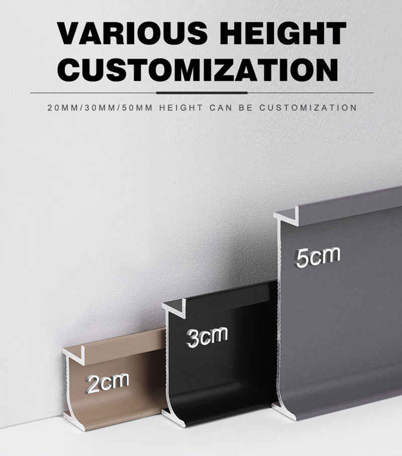 Skirting logam serba boleh 