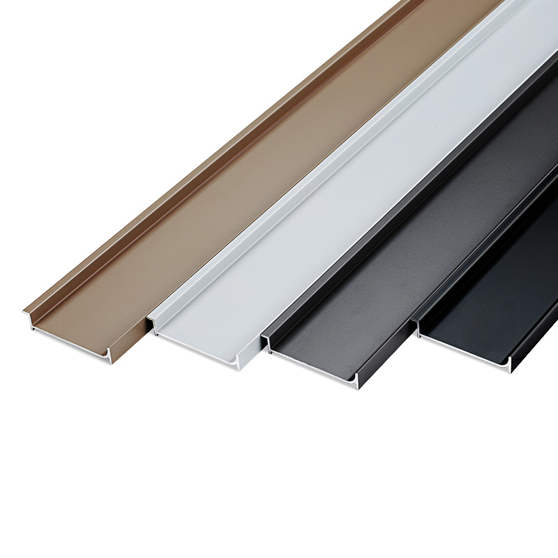 Jalur skirting aluminium dalaman
