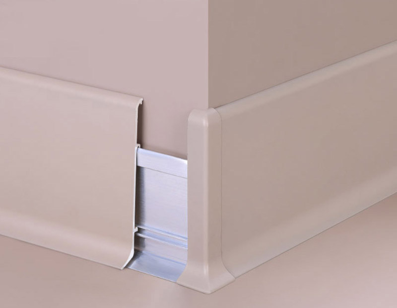 Skirting logam tersuai 