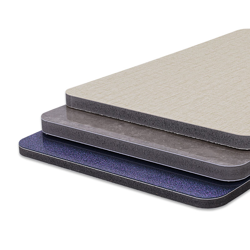 Papan Kristal Karbon Tersuai 