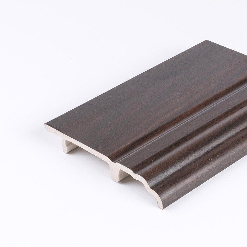 Skirting papan lantai