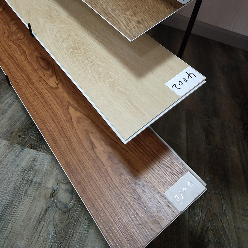 Lantai PVC Berbeza Bentuk