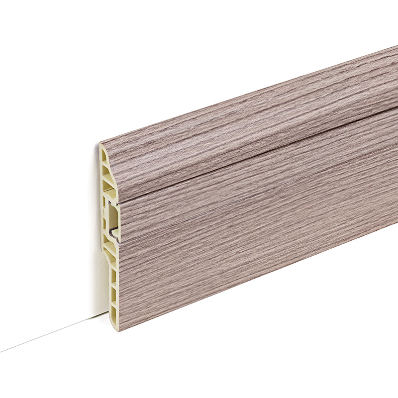 Papan skirting lantai