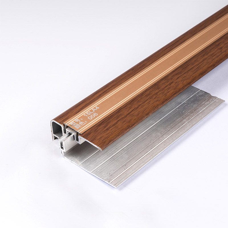 Kemasan tepi tangga jubin tahan lasak