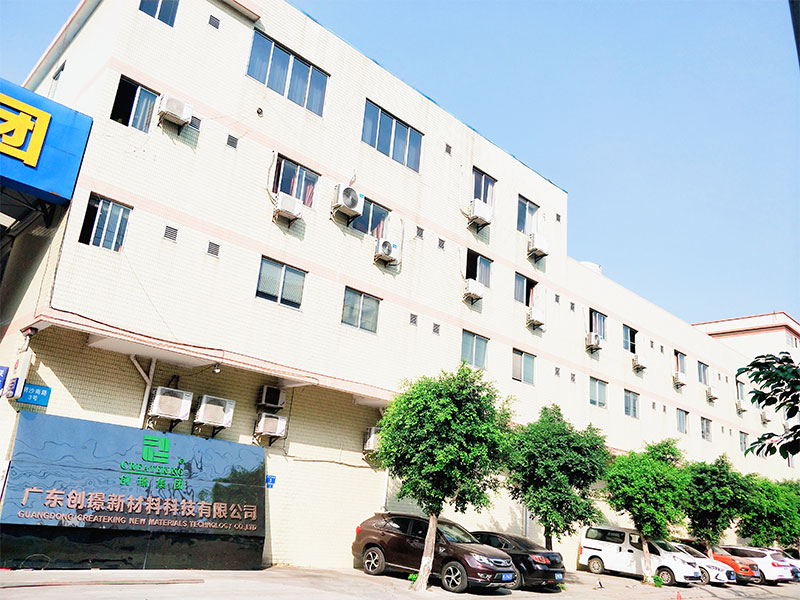 Pembekal pelapik dinding bergalur