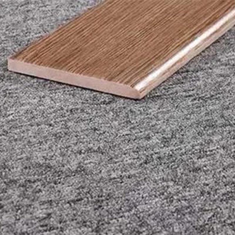 Skirting batu tiruan