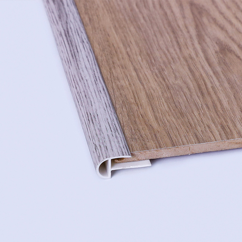 Jalur tepi tangga PVC Bijian Kayu