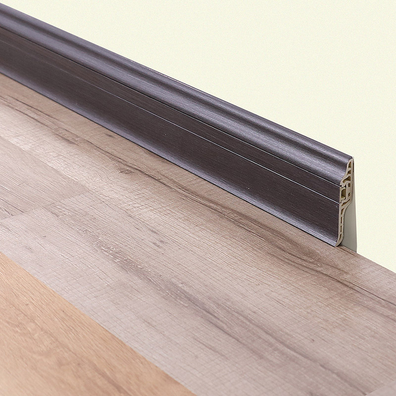 Papan skirting untuk lantai kayu