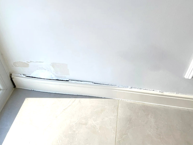 Apa Berlaku Jika Papan Skirting Basah?