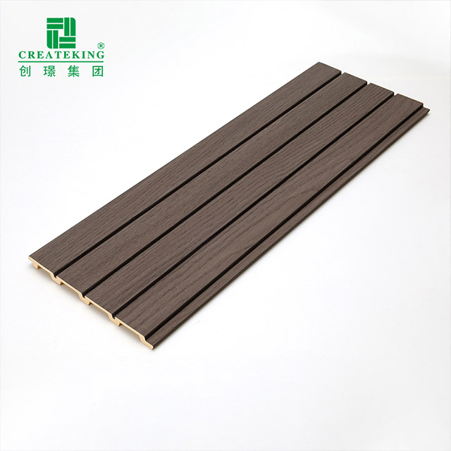 Panel Dinding Bergalur PVC Kemasan Kayu 170*11mm