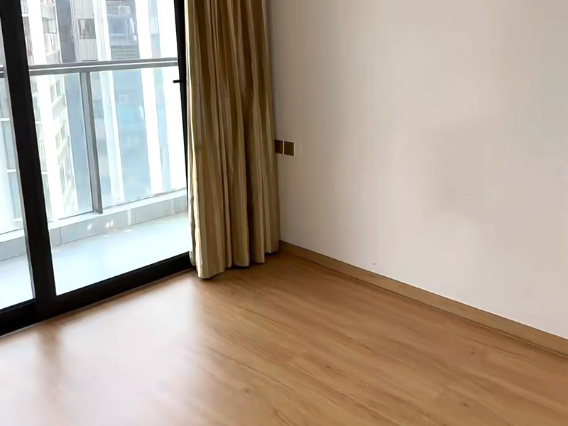 Papan Skirting Pelekat Sendiri