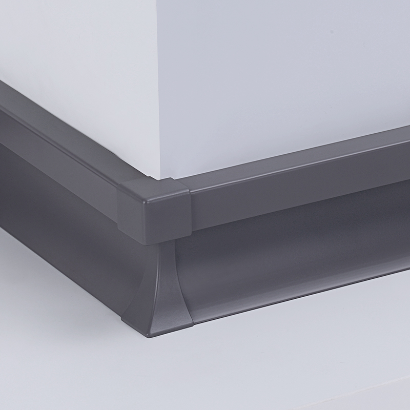 skirting lantai aluminium