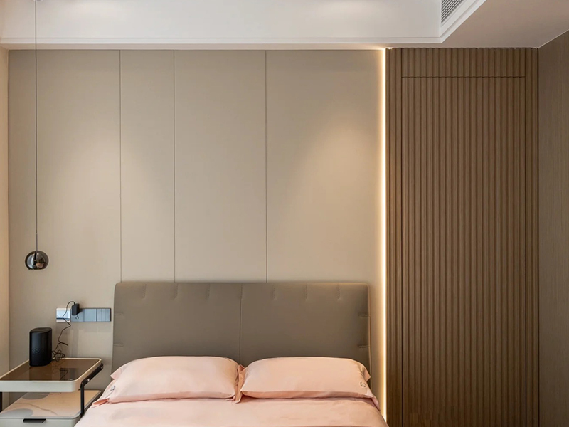 Panel Dinding Bergalur Pepejal PVC 130*7.8mm