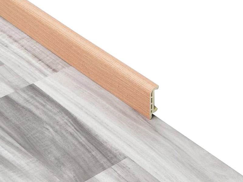 Papan Skirting Klip pada PVC 50*15mm