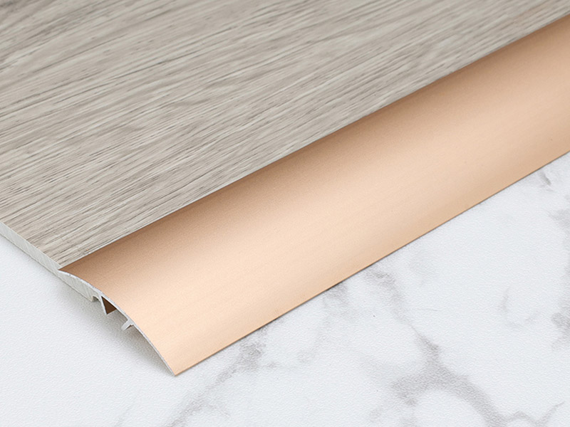 Jalur Ambang Pintu Logam