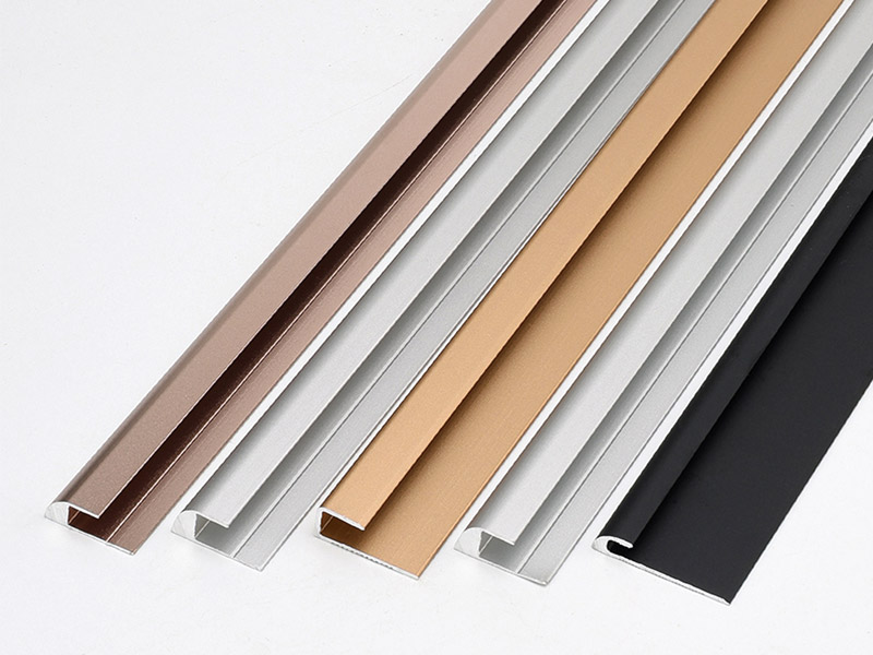 Kemasan Lantai berbentuk C