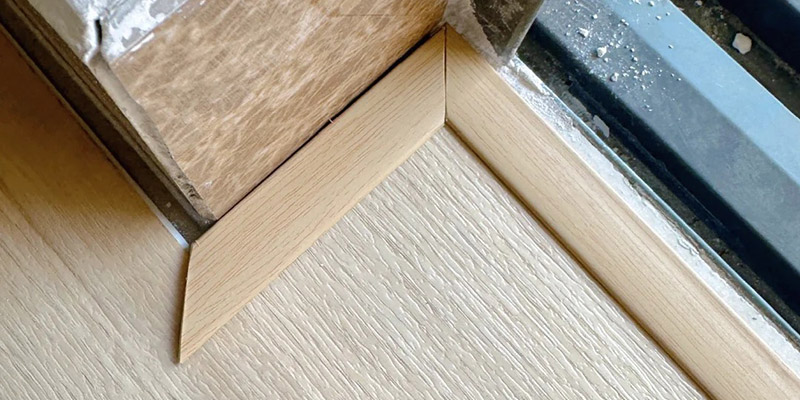 Kemasan Tepi Bentuk L