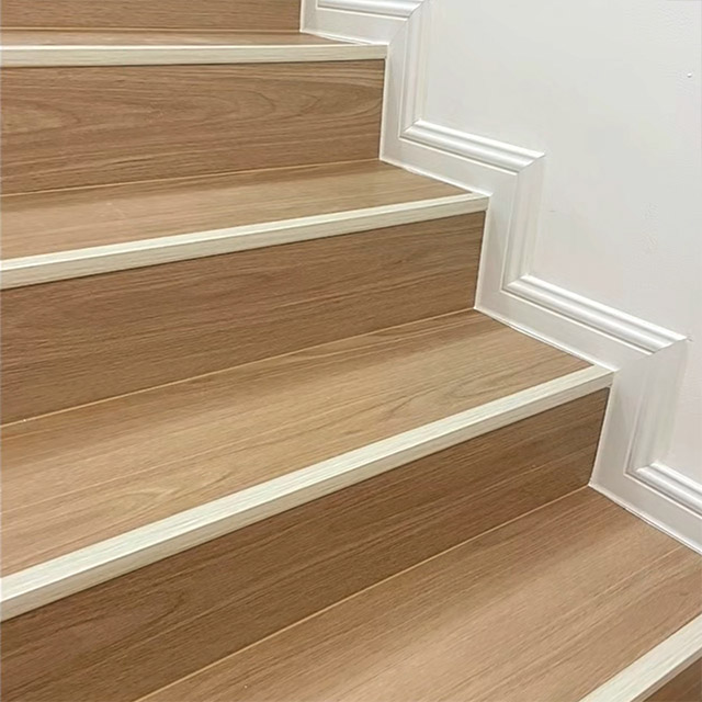 Profil Nosing Tangga PVC 20*25mm berbentuk F