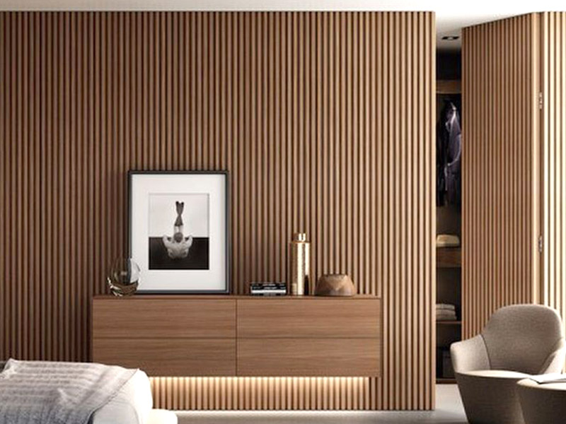 Apakah barang -barang kayu di dinding yang dipanggil?