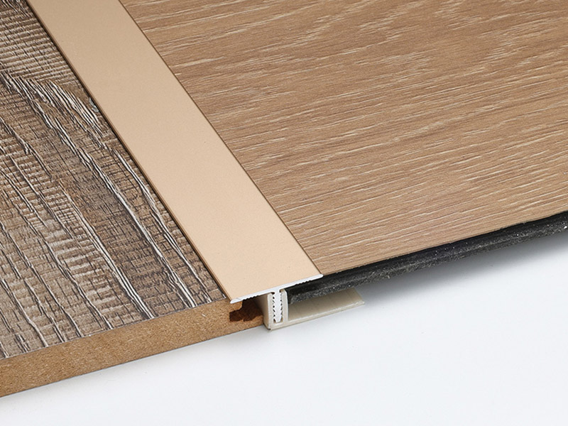 Pengacuan Aluminium T