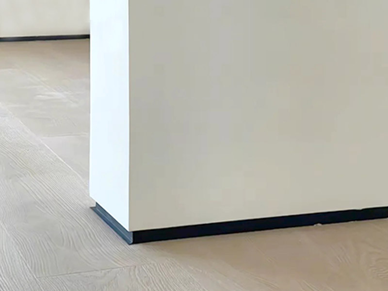 Apakah Skirting Terselit?