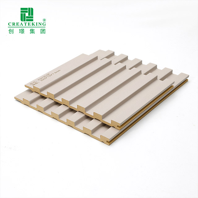 Panel Dinding Bergalur Pepejal PVC 130*7.8mm