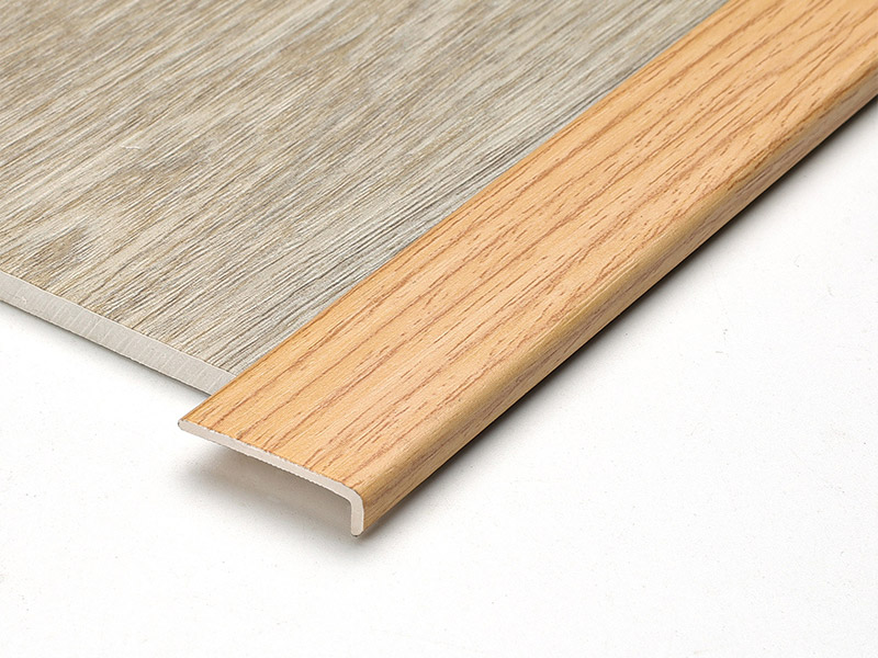 Profil Tepi Lantai PVC 20*4.5mm berbentuk L