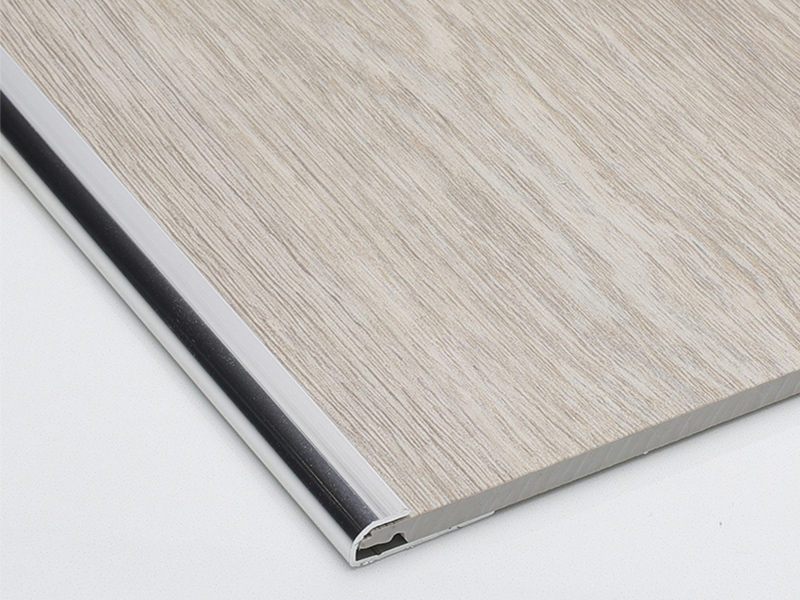 Kemasan Tepi Lantai Logam berbentuk C