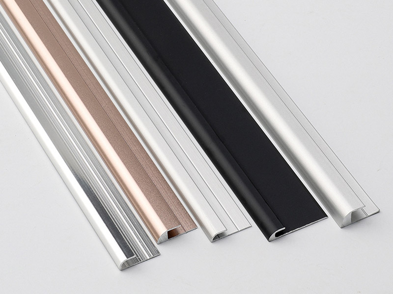 Kemasan Tepi Lantai Logam berbentuk C