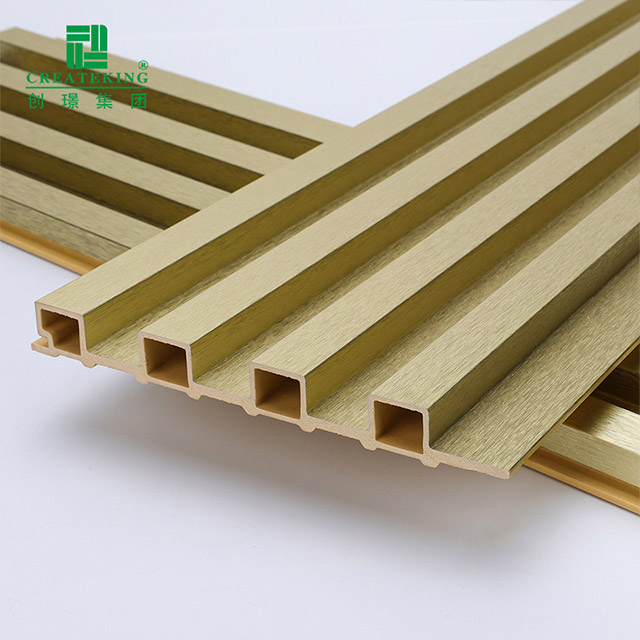 Panel Dinding Bergalur Emas Metalik 155*17mm