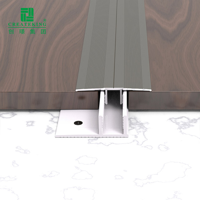 Jalur Peralihan Lantai Logam 13x45mm