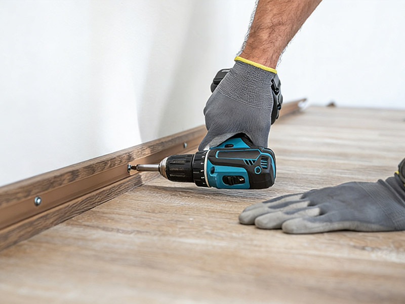 Adakah Saya Perlu Memaku Papan Tiang?