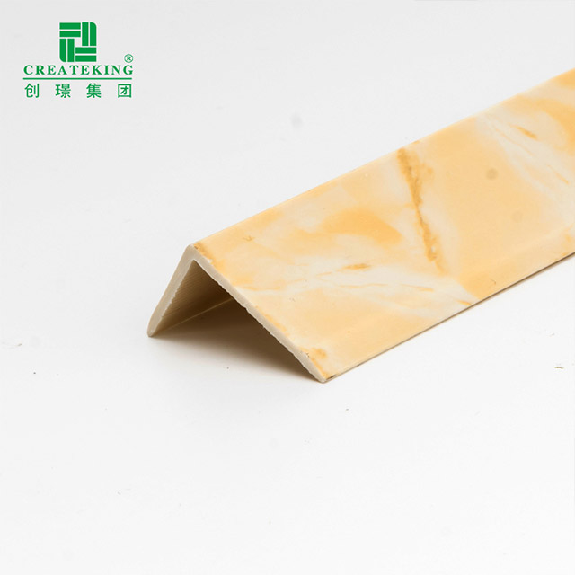 32*28mm Pelindung Sudut Lantai Kayu Pepejal PVC berbentuk L 
