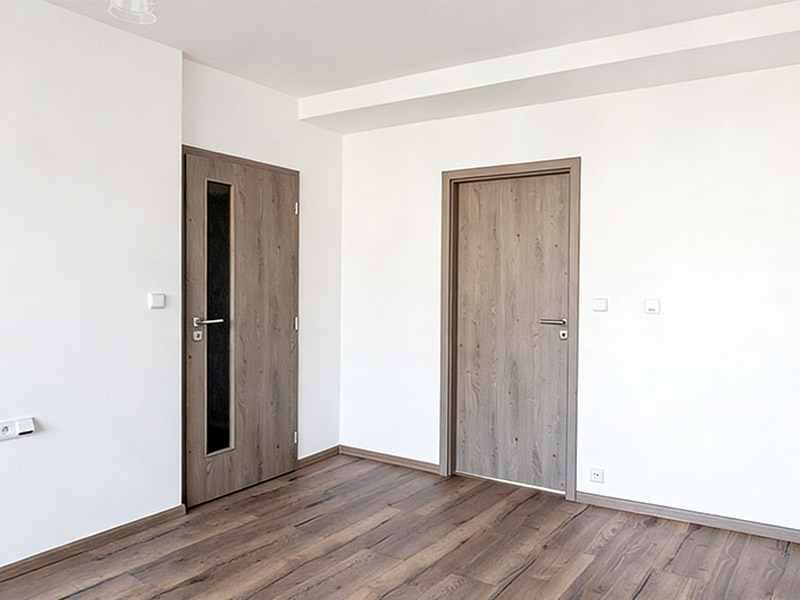 Warna papan tiang terbaik untuk menyembunyikan kotoran