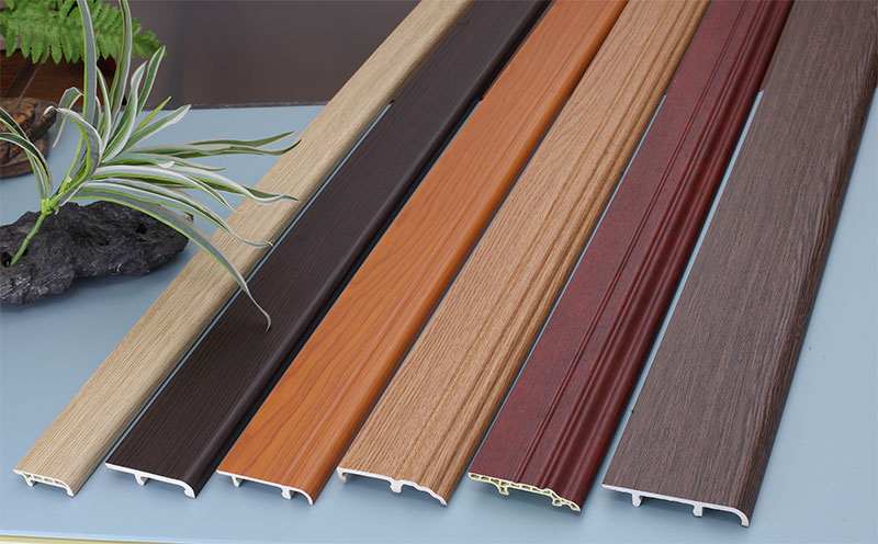 papan skirting plastik