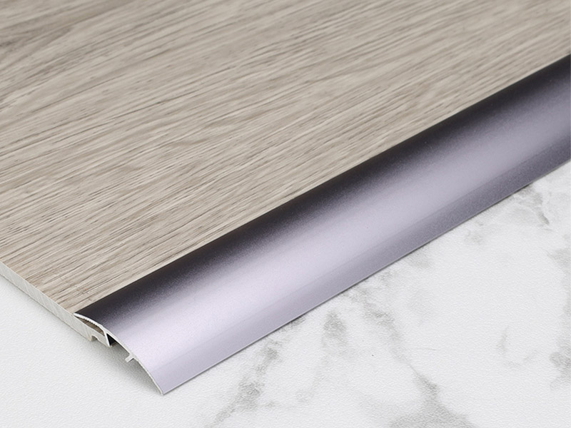 Jalur Peralihan Lantai Logam Universal