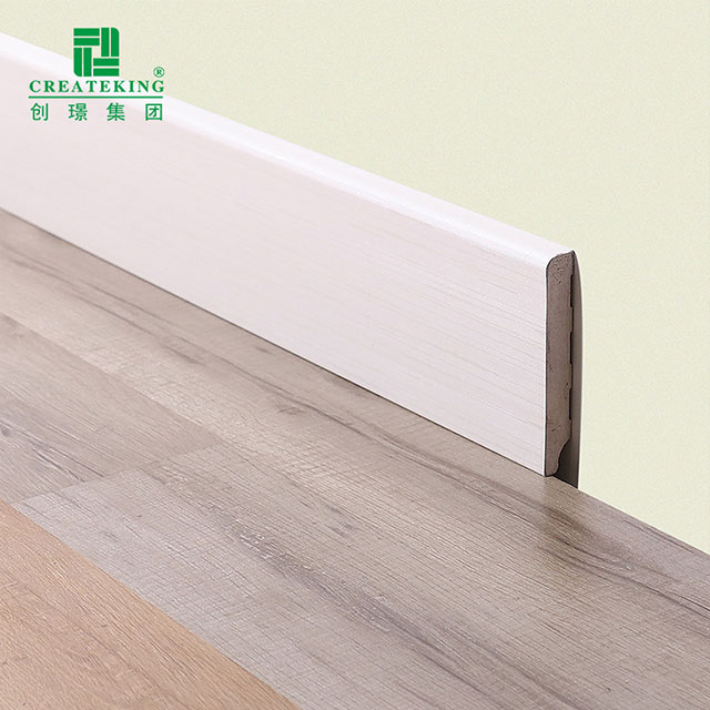 Skirting Tangga PVC