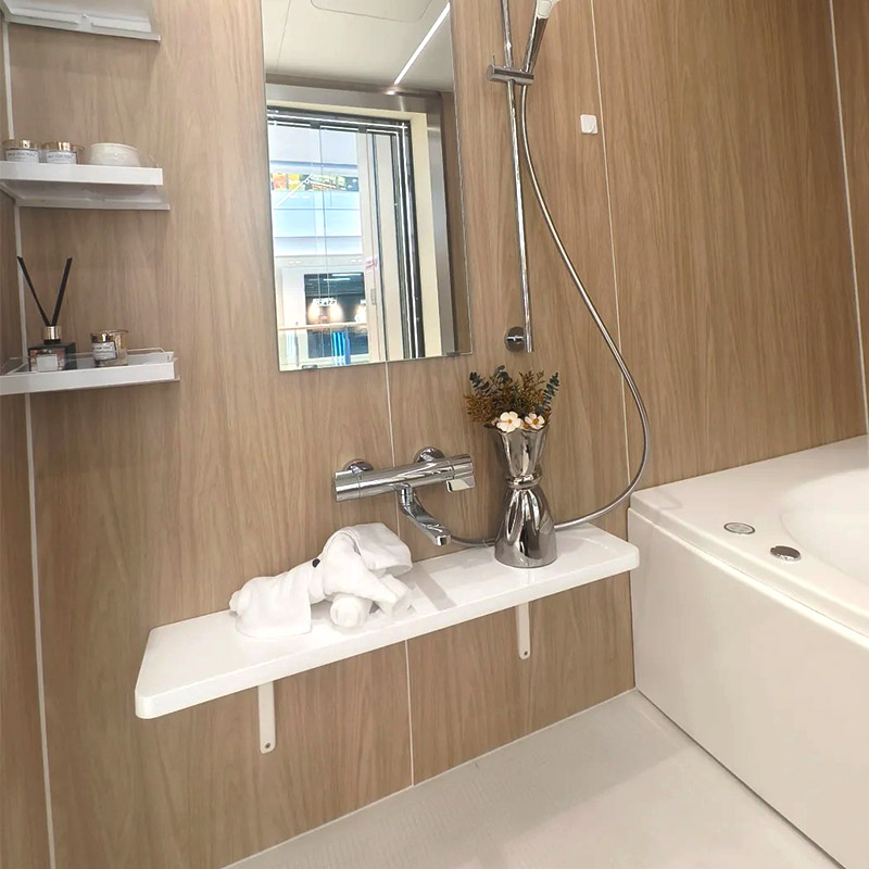 Pelekat Terbaik untuk Panel Pancuran Mandi