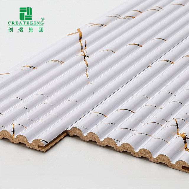 Kemasan Marmar Putih Emas 105.5*8.5mm Panel Dinding Separuh bulat Pepejal