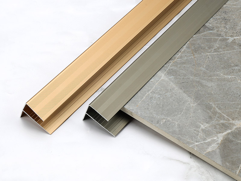 Hidung Tangga Anti-gelincir Aluminium