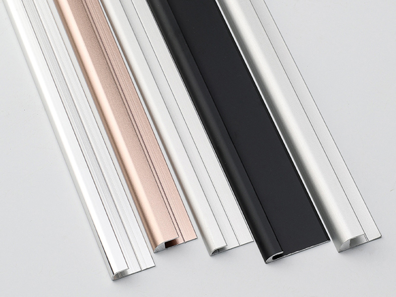 Jalur Peralihan Lantai Penutup Persegi Aluminium