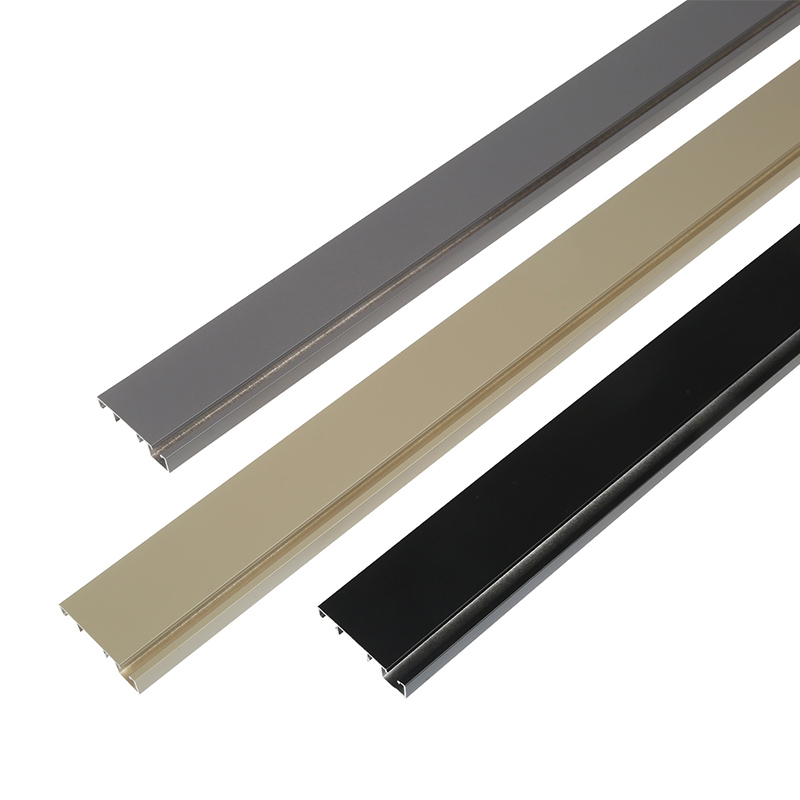 skirting dinding dengan cahaya