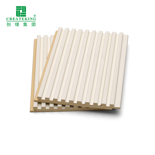 Gril Pepejal Bergalur PVC 108*9.2mm