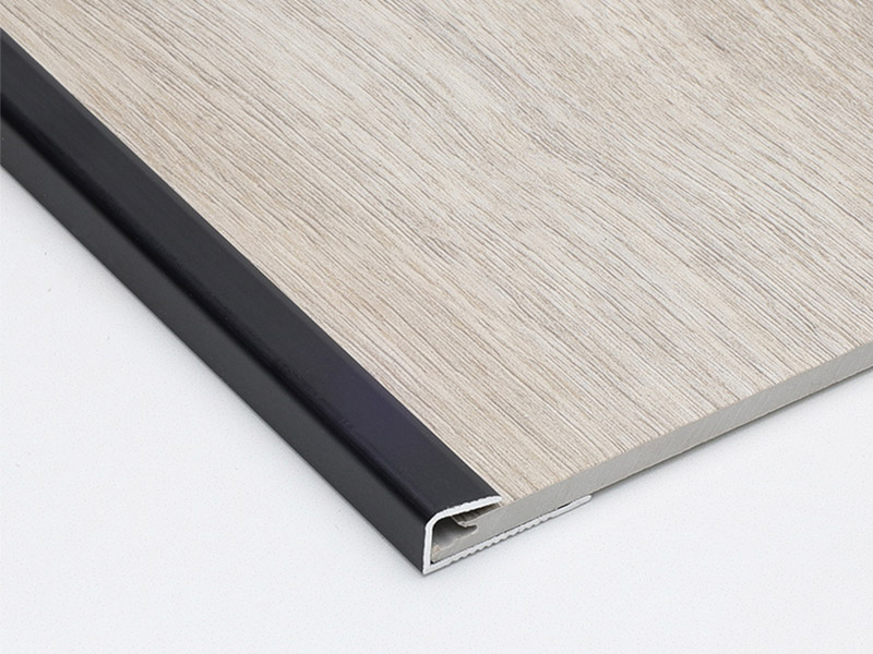 Jalur Peralihan Lantai Penutup Persegi Aluminium