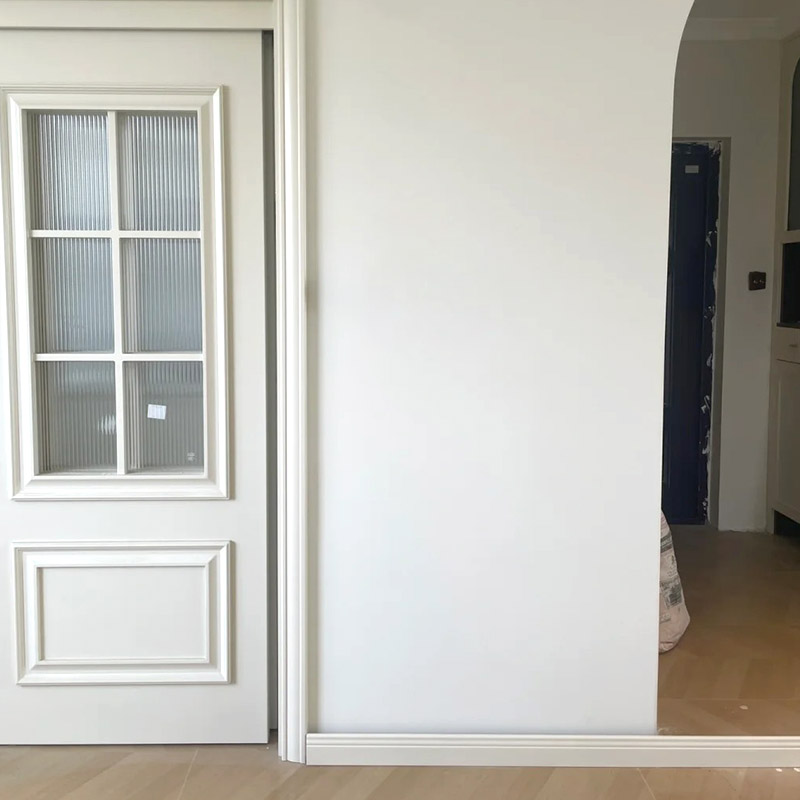 Apakah Skirting Kayu Pepejal?