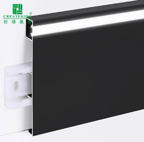 Papan skirting PVC vs SPC: yang mana lebih baik untuk bilik mandi?