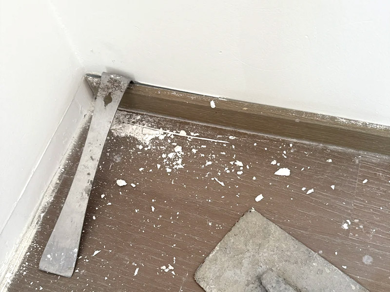 Gantikan Papan Skirting